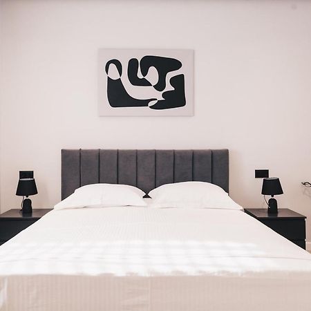 Mono Boutique Apartments ティラナ エクステリア 写真