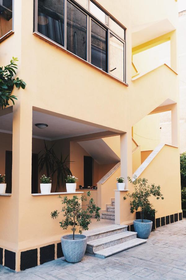 Mono Boutique Apartments ティラナ エクステリア 写真