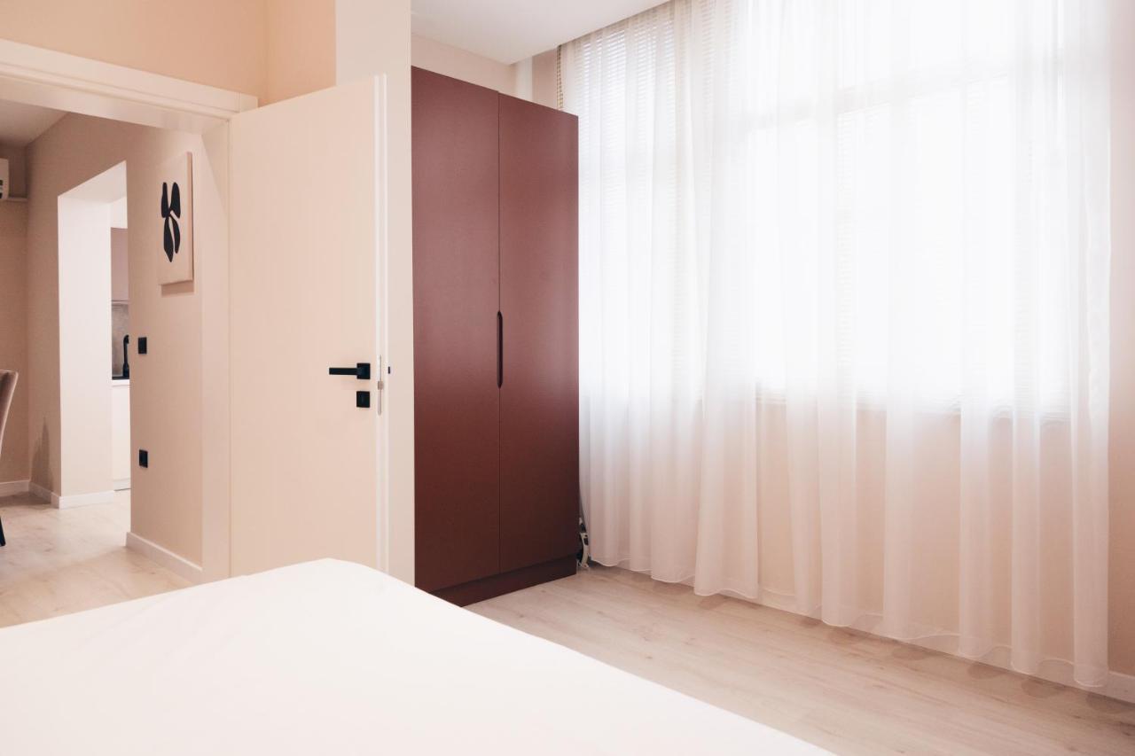 Mono Boutique Apartments ティラナ エクステリア 写真