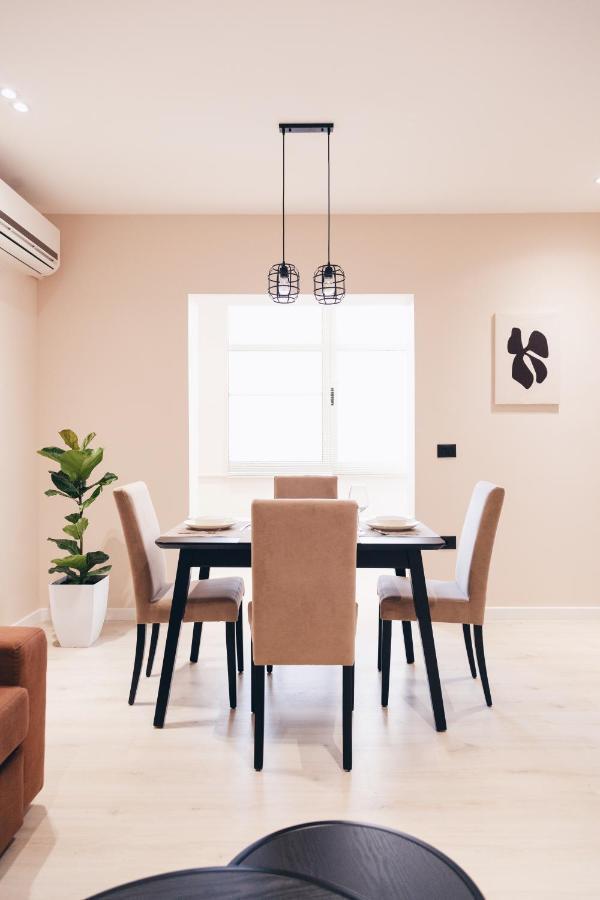 Mono Boutique Apartments ティラナ エクステリア 写真